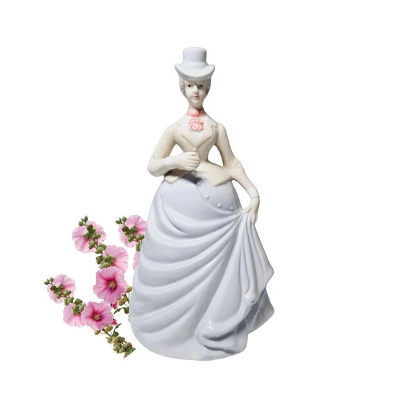 Vtg Victorian Lady Figurine Porcelain Woman Sculpture Eduardian Romantic Dress - Picture 1 of 11